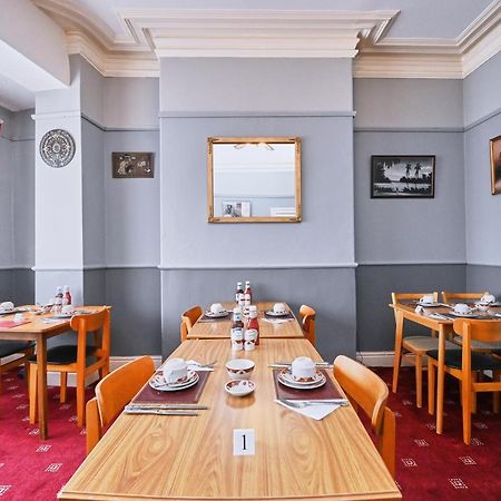 Bed and Breakfast The Wilton International à Blackpool Extérieur photo