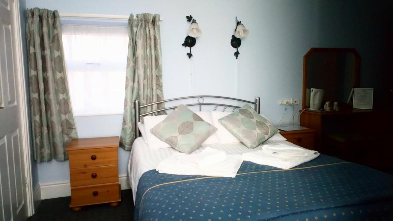 Bed and Breakfast The Wilton International à Blackpool Extérieur photo